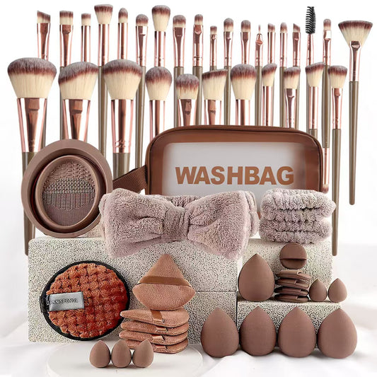 Make-up tool kit